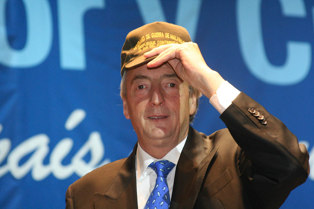 Fotógrafo Estanislao Santos - Estanislao Santos fotógrafo | Registro fotográfico: Néstor Kirchner en movilización en Argentina